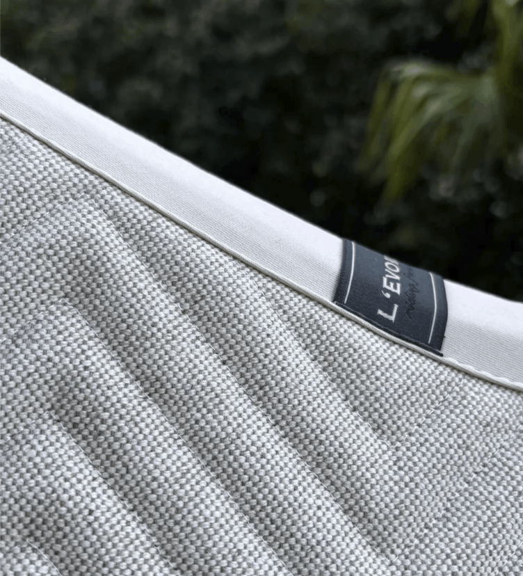 L`EVOINE Dressurschabracke Alpaka Vlies_verschiedene Farben - 8