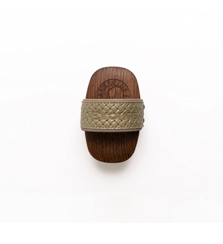 L`EVOINE Mähnenbürste mit Gravour möglich - 3